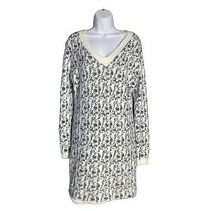White Mark Sweater dress Size XL